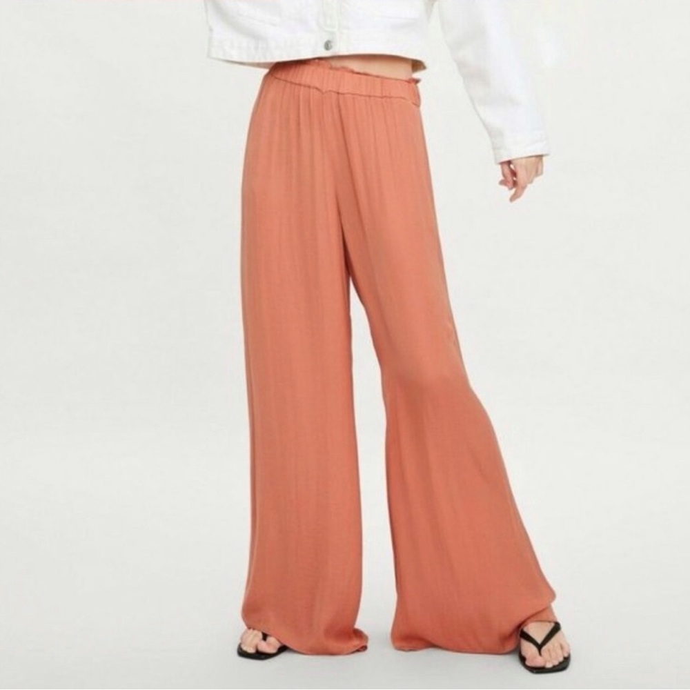 Zara Flowy Wide Leg Pant